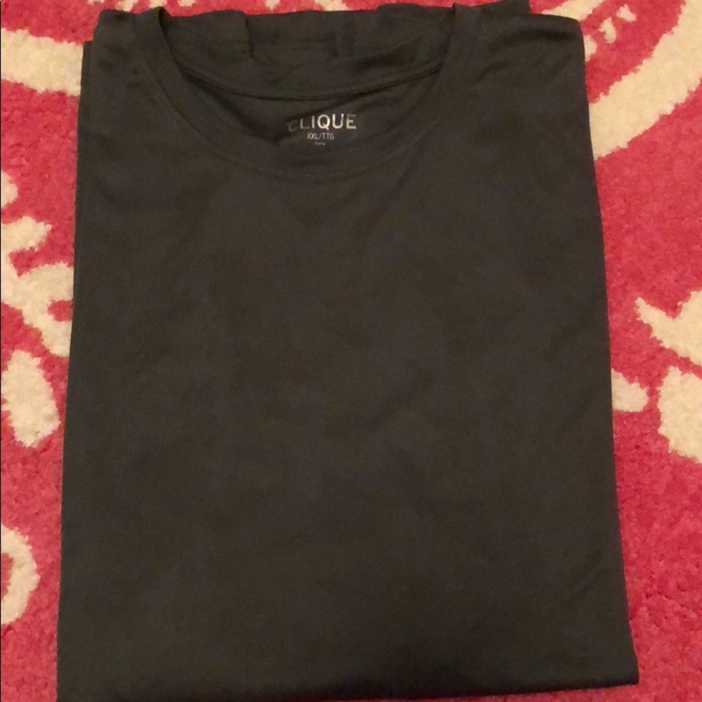Men’s athletic shirt